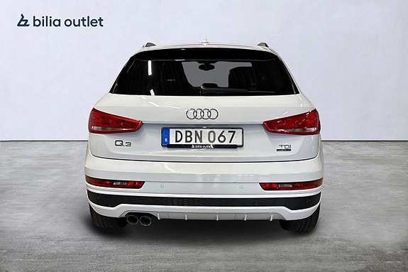 Audi Q3 5 of 26