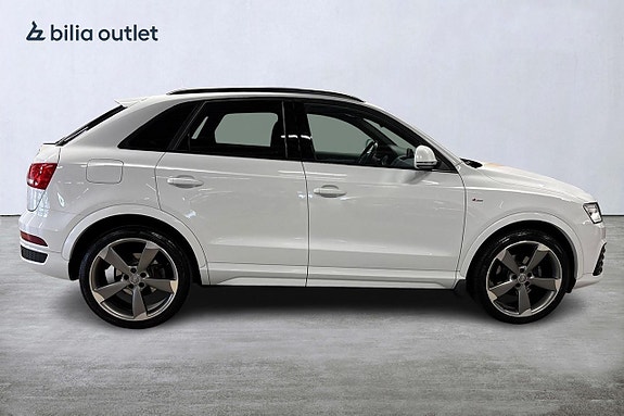 Audi Q3 7 of 26