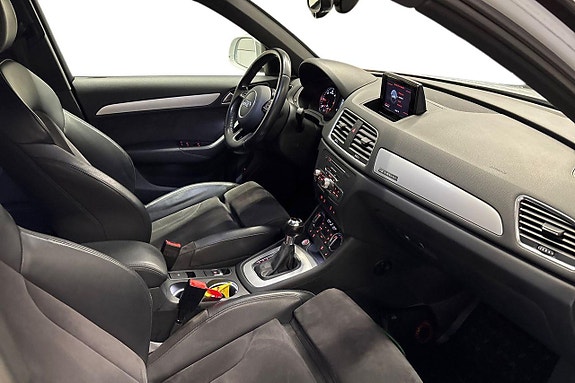 Audi Q3 13 of 26