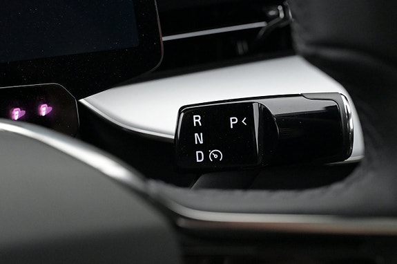 Polestar 3 8 of 27