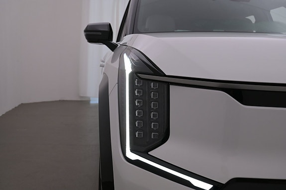 Kia EV9 26 of 27