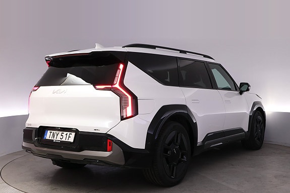Kia EV9 5 of 27