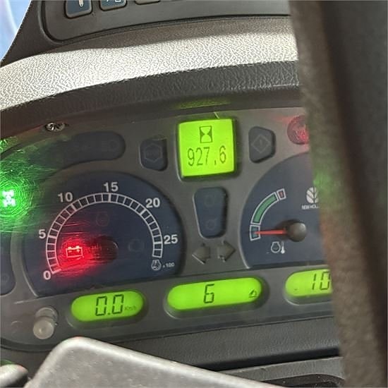 New Holland TS115 A - Har fået nyt / new instrument - Correc 16 of 26