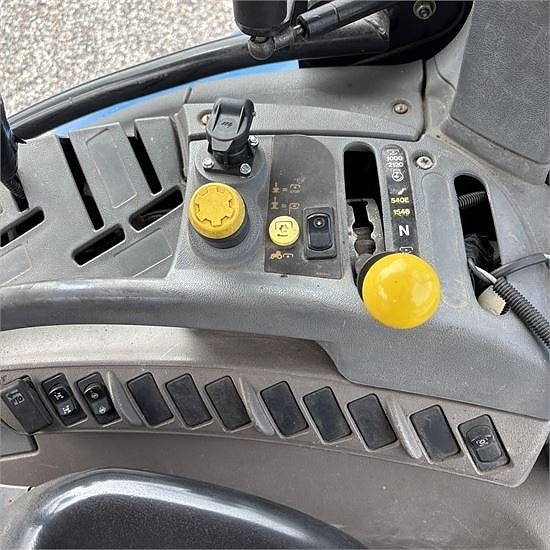 New Holland TS115 A - Har fået nyt / new instrument - Correc 20 of 26