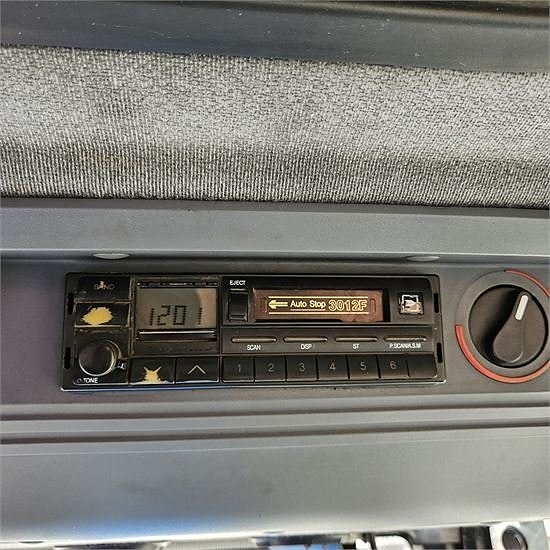 Ford 6640 Powerstar SLE - 4 ton / 4WD / 16x16 electro shift 28 of 30
