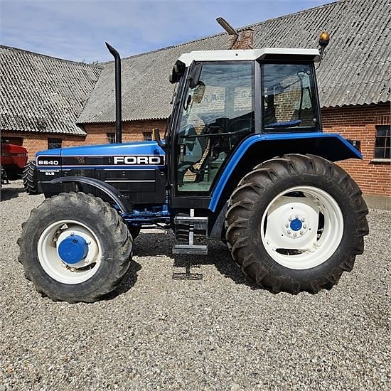 Ford 6640 Powerstar SLE - 4 ton / 4WD / 16x16 electro shift 2 of 30