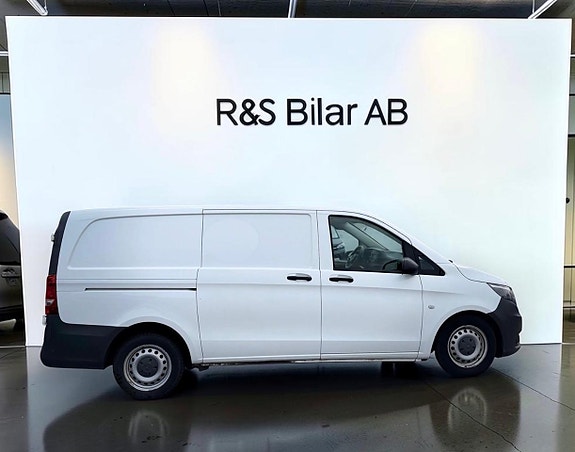 Mercedes-Benz Vito 109 7 of 14