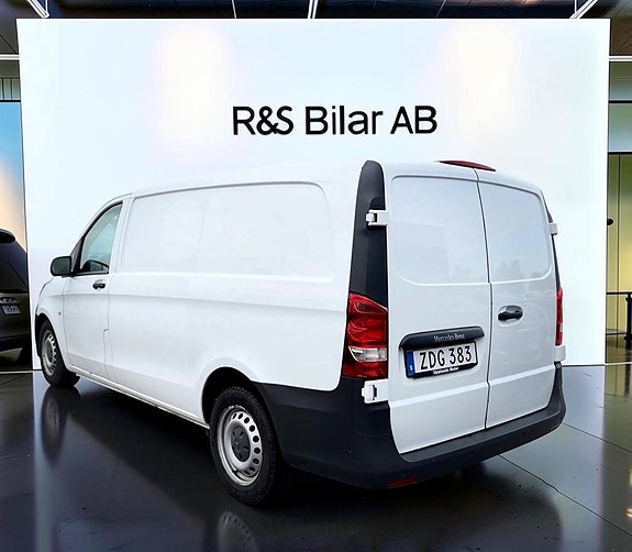 Mercedes-Benz Vito 109 6 of 14
