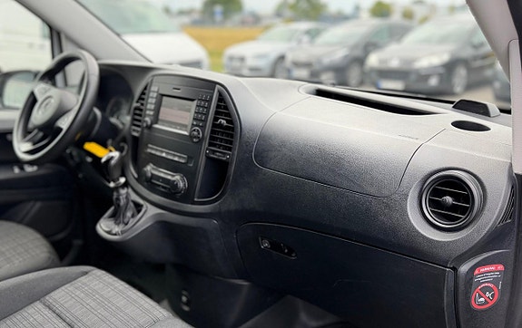 Mercedes-Benz Vito 109 10 of 14