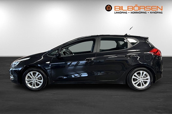 Kia Ceed 4 of 15