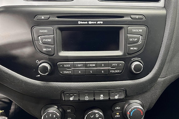Kia Ceed 11 of 15