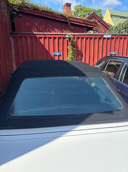 BMW 325i 9 of 9