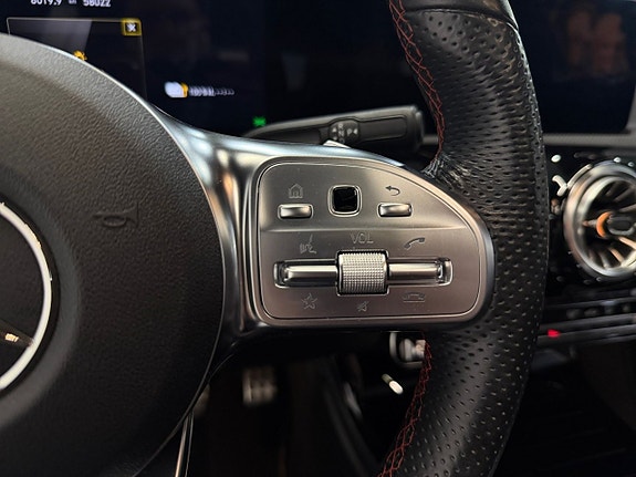 Mercedes-Benz CLA250 e 23 of 26