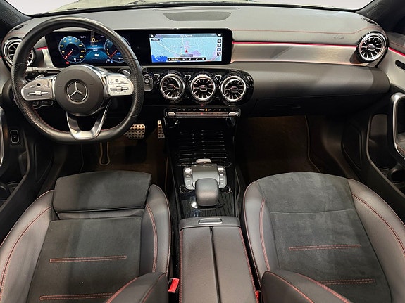 Mercedes-Benz CLA250 e 11 of 26