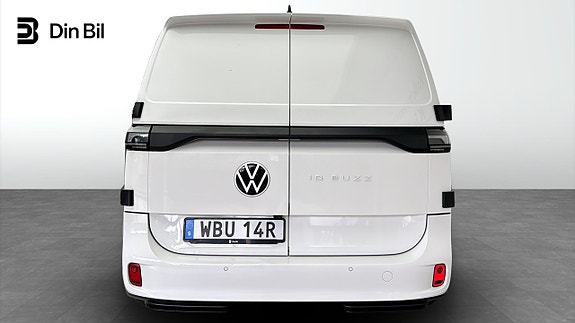 Volkswagen ID. Buzz 5 of 12