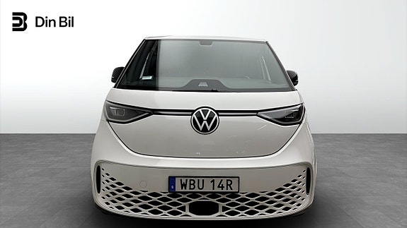 Volkswagen ID. Buzz 4 of 12
