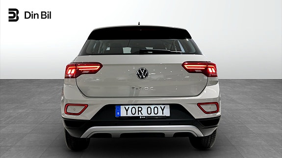 Volkswagen T-Roc 5 of 19