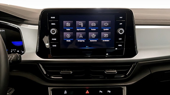 Volkswagen T-Roc 9 of 19