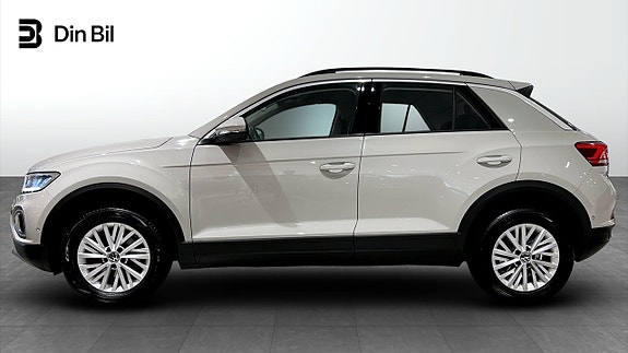 Volkswagen T-Roc 2 of 19