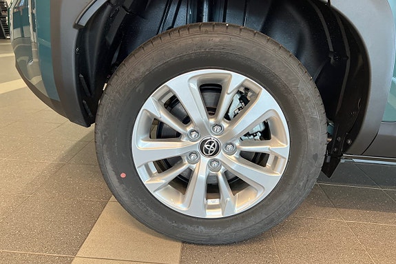 Toyota Yaris Cross 17 of 22