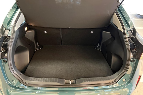 Toyota Yaris Cross 12 of 22