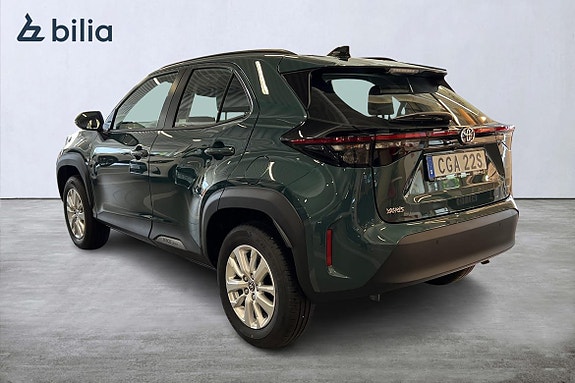 Toyota Yaris Cross 2 of 22