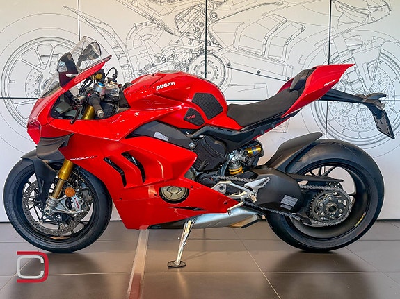 Ducati Panigale V4 S 5 of 5