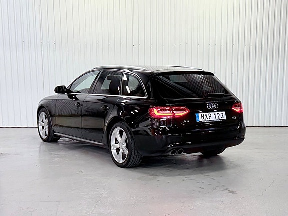 Audi A4 3 of 18