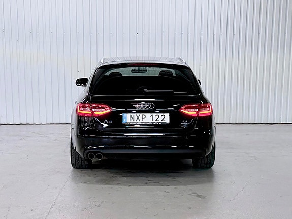 Audi A4 4 of 18