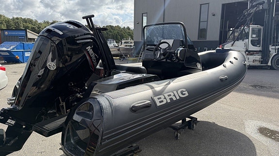 Brig Eagle 5 - Mercury 80 hk 2022 3 of 8
