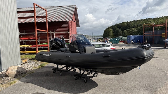 Brig Eagle 5 - Mercury 80 hk 2022 2 of 8