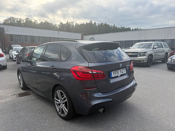 BMW 225xe 6 of 19