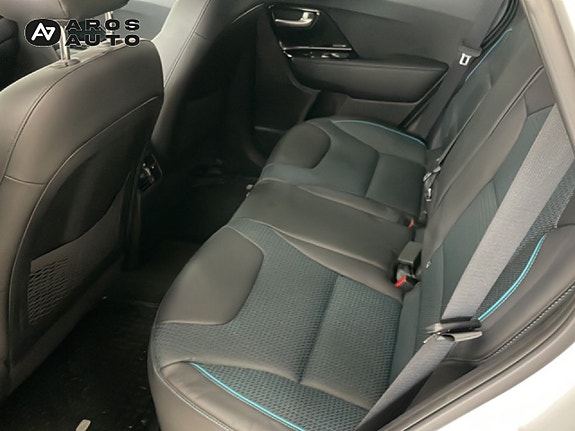 Kia Niro 9 of 15