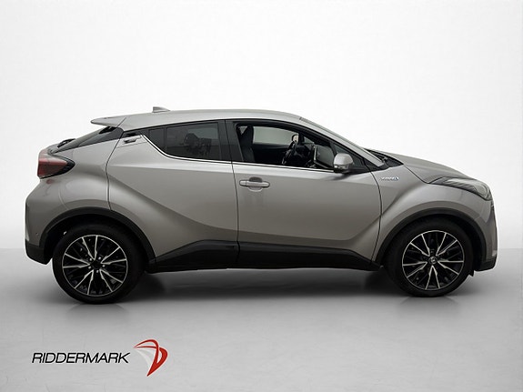 Toyota C-HR 9 of 30