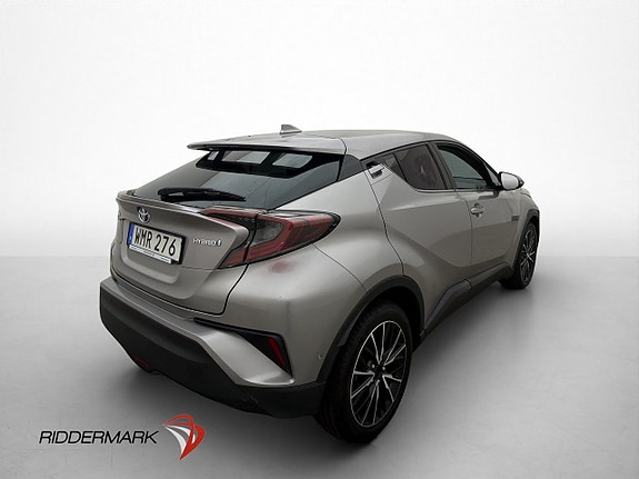 Toyota C-HR 8 of 30