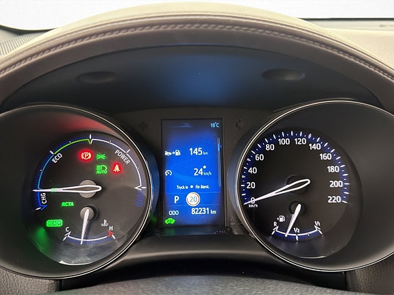 Toyota C-HR 18 of 30