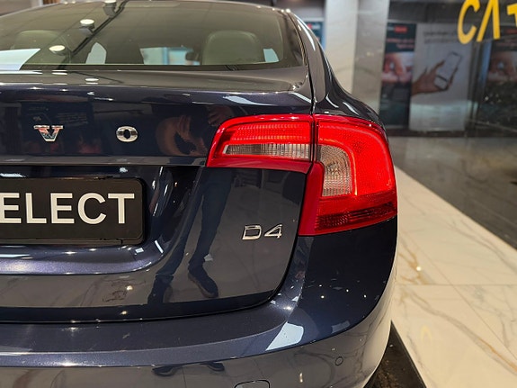 Volvo S60 24 of 26