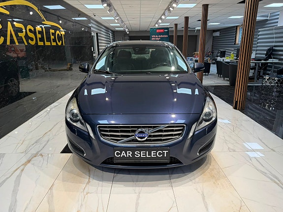 Volvo S60 8 of 26