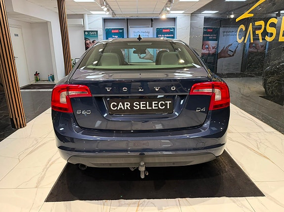 Volvo S60 4 of 26