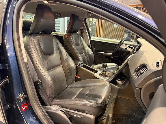 Volvo S60 20 of 26
