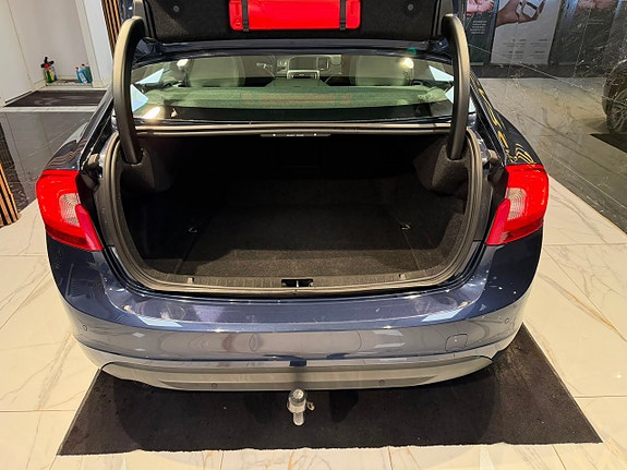 Volvo S60 5 of 26