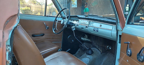 Volvo 210 Duett 4 of 6