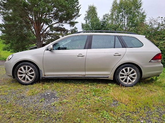 Volkswagen Golf VI 4 of 19