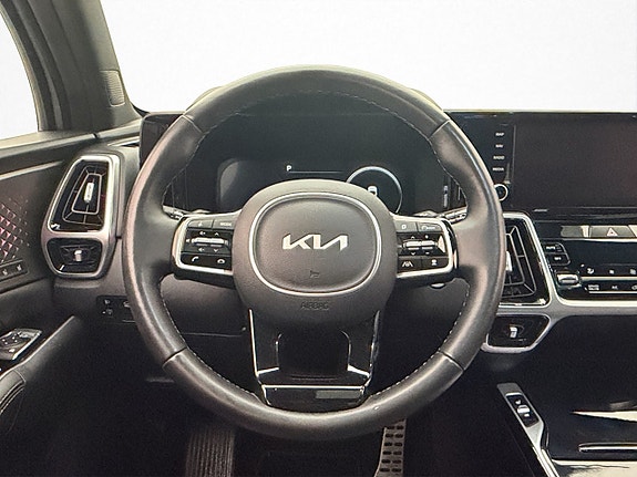 Kia Sorento 15 of 30