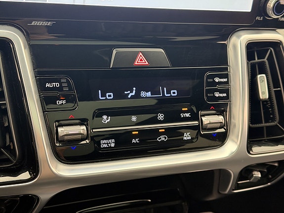 Kia Sorento 29 of 30