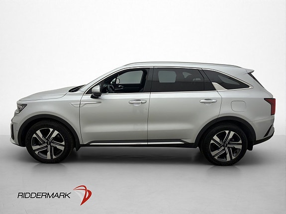 Kia Sorento 4 of 30