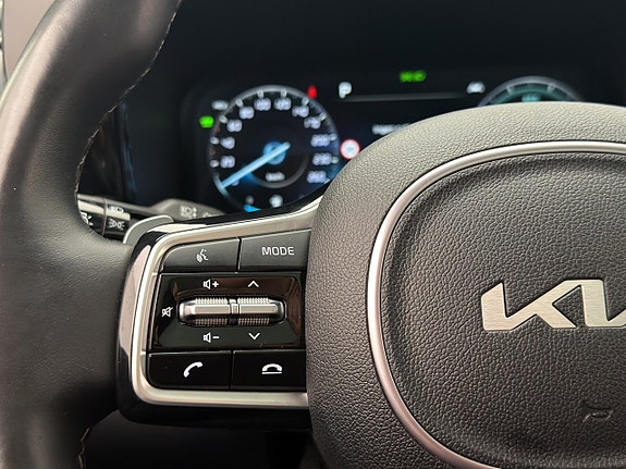 Kia Sorento 23 of 30