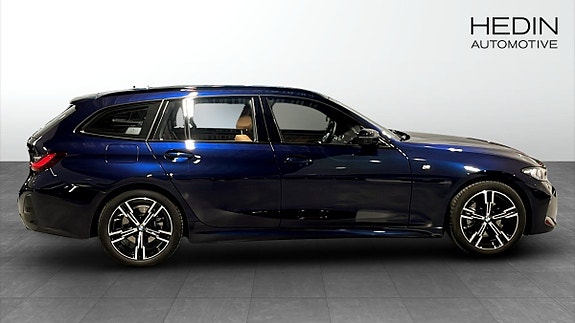 BMW 320 6 of 12