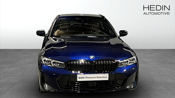 BMW 320 8 of 12