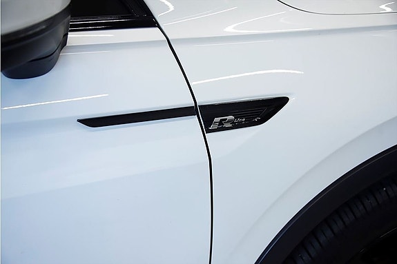 Volkswagen Tiguan 17 of 17